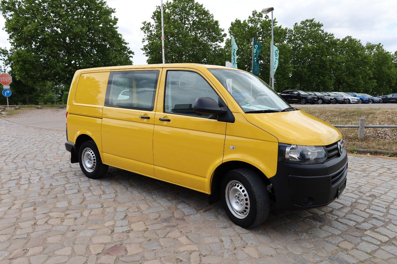 Volkswagen T5 Transporter Kasten-Kombi 2.0 TDI/EU5 - Fourgonnette: photos 2 Volkswagen T5 Transporter Kasten-Kombi 2.0 TDI/EU5 - Fourgonnette: photos 2