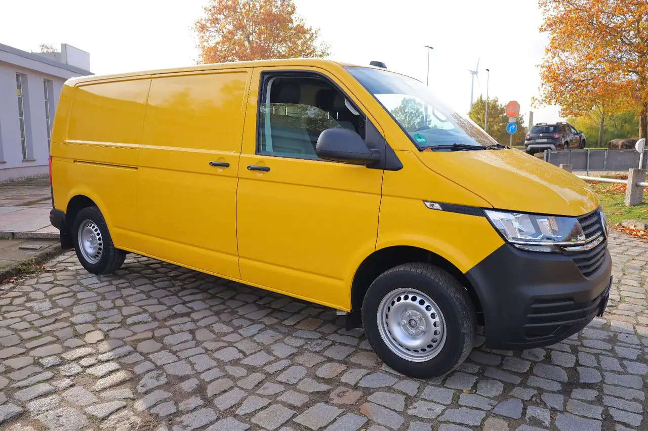 Volkswagen T6 Transporter - Voiture: photos 3 Volkswagen T6 Transporter - Voiture: photos 3