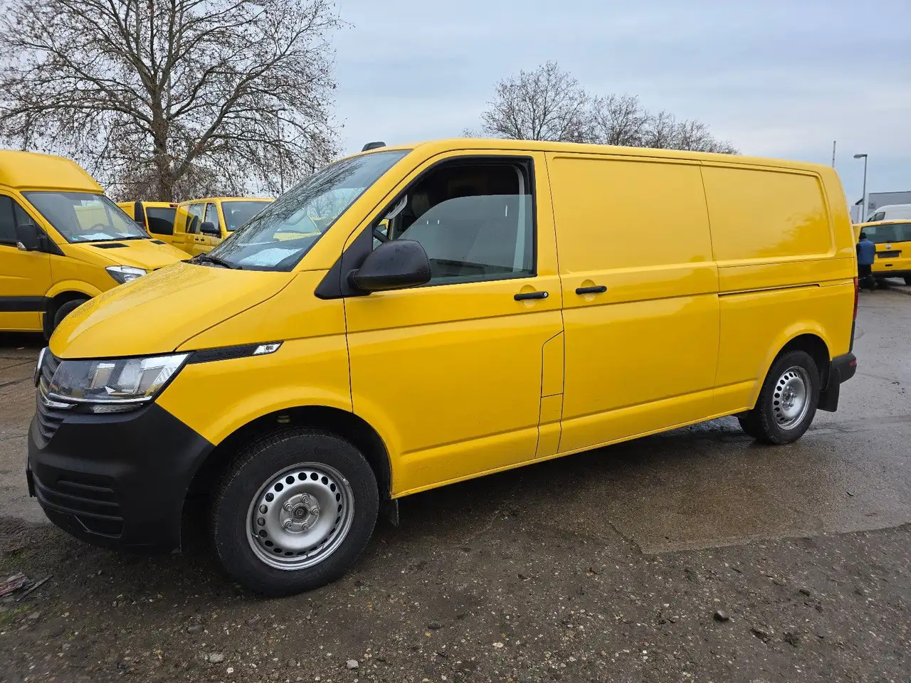 Volkswagen T6 Transporter - Voiture: photos 3 Volkswagen T6 Transporter - Voiture: photos 3