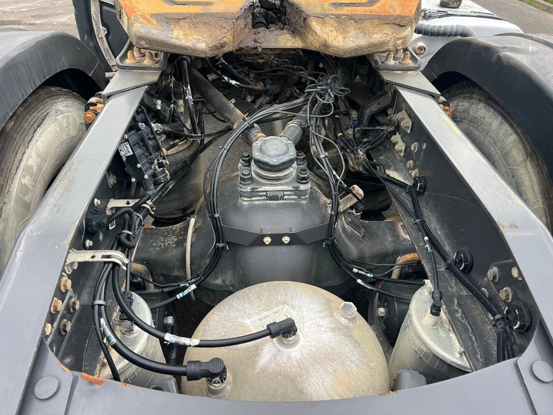 Volvo FM 500 2014**711000km**FM 13 500 PTO** - Tracteur routier: photos 4 Volvo FM 500 2014**711000km**FM 13 500 PTO** - Tracteur routier: photos 4