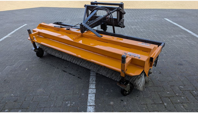 Bema Bema 25 Veegmachine - Machine de nettoyage: photos 4 Bema Bema 25 Veegmachine - Machine de nettoyage: photos 4