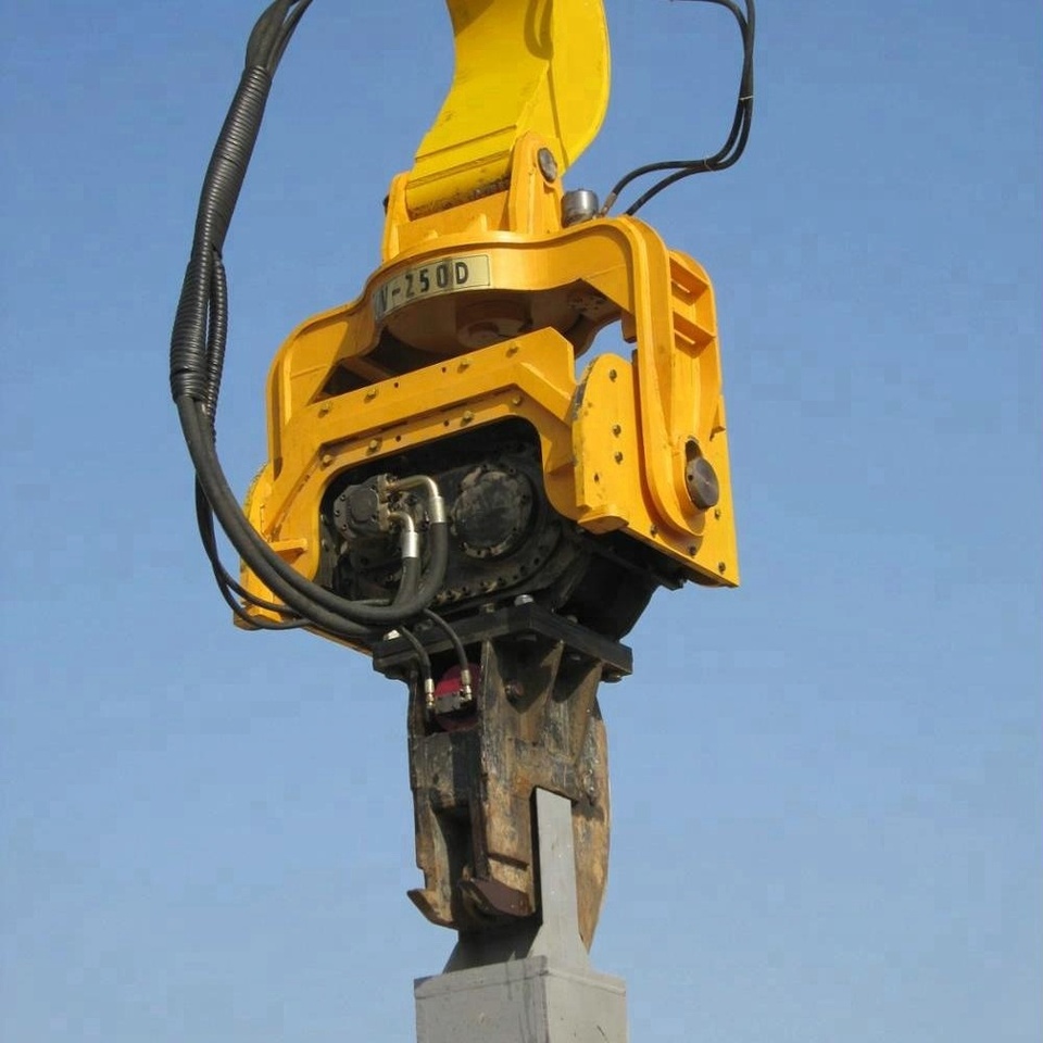 AME Vibratory Pile Hammer - Marteau hydraulique pour Pelle: photos 2 AME Vibratory Pile Hammer - Marteau hydraulique pour Pelle: photos 2