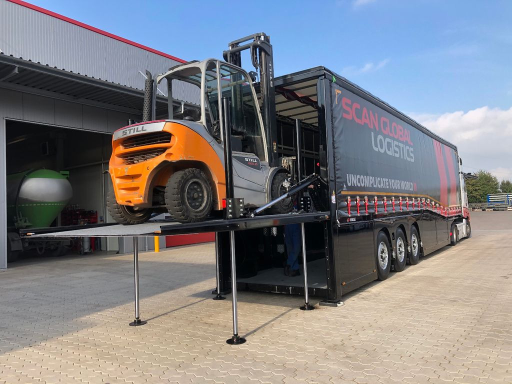 Innenlader Zwischenlader Gabelstaplertransporter  - Semi-remorque surbaissé: photos 5 Innenlader Zwischenlader Gabelstaplertransporter  - Semi-remorque surbaissé: photos 5
