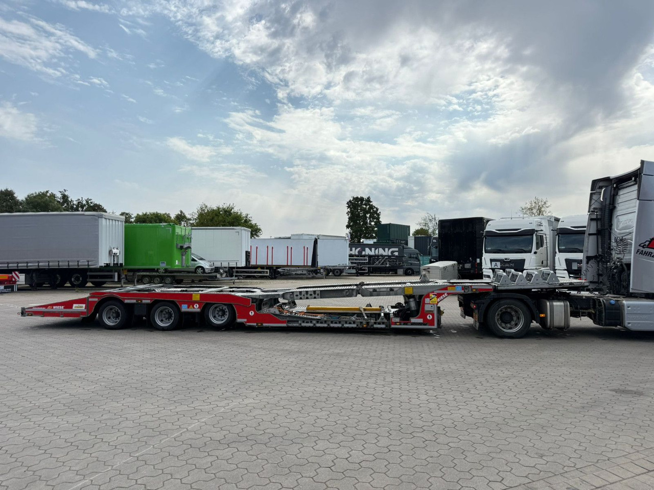 Kässbohrer K.SOK Truck/Car Transporter - Semi-remorque porte-voitures: photos 2 Kässbohrer K.SOK Truck/Car Transporter - Semi-remorque porte-voitures: photos 2