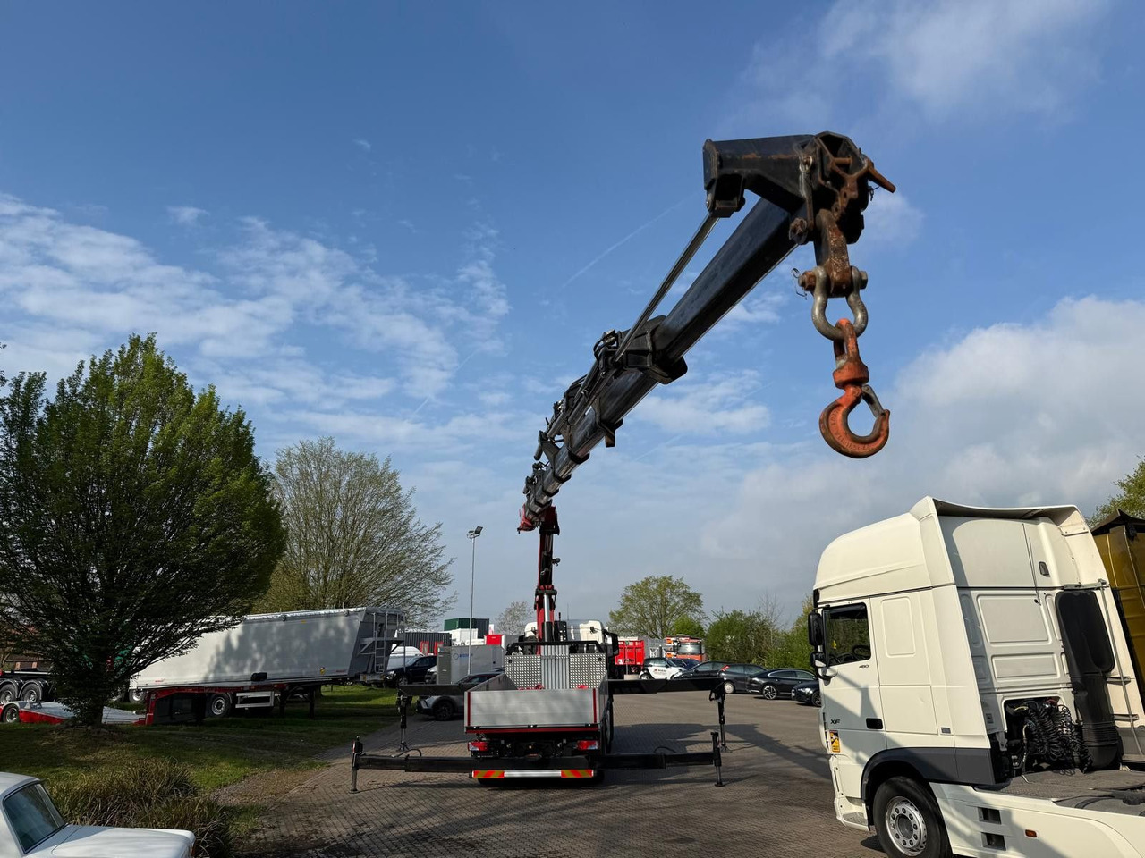 MAN 35.520 8x4 Kran Fassi F800, OHNE ABSTÜTZÜBERWACH - Camion grue: photos 4 MAN 35.520 8x4 Kran Fassi F800, OHNE ABSTÜTZÜBERWACH - Camion grue: photos 4