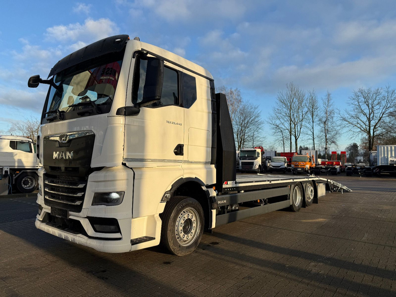 Crédit-bail de  MAN Baumaschinen-  Arbeitsbühnentransporter Rampen MAN Baumaschinen-  Arbeitsbühnentransporter Rampen: photos 11