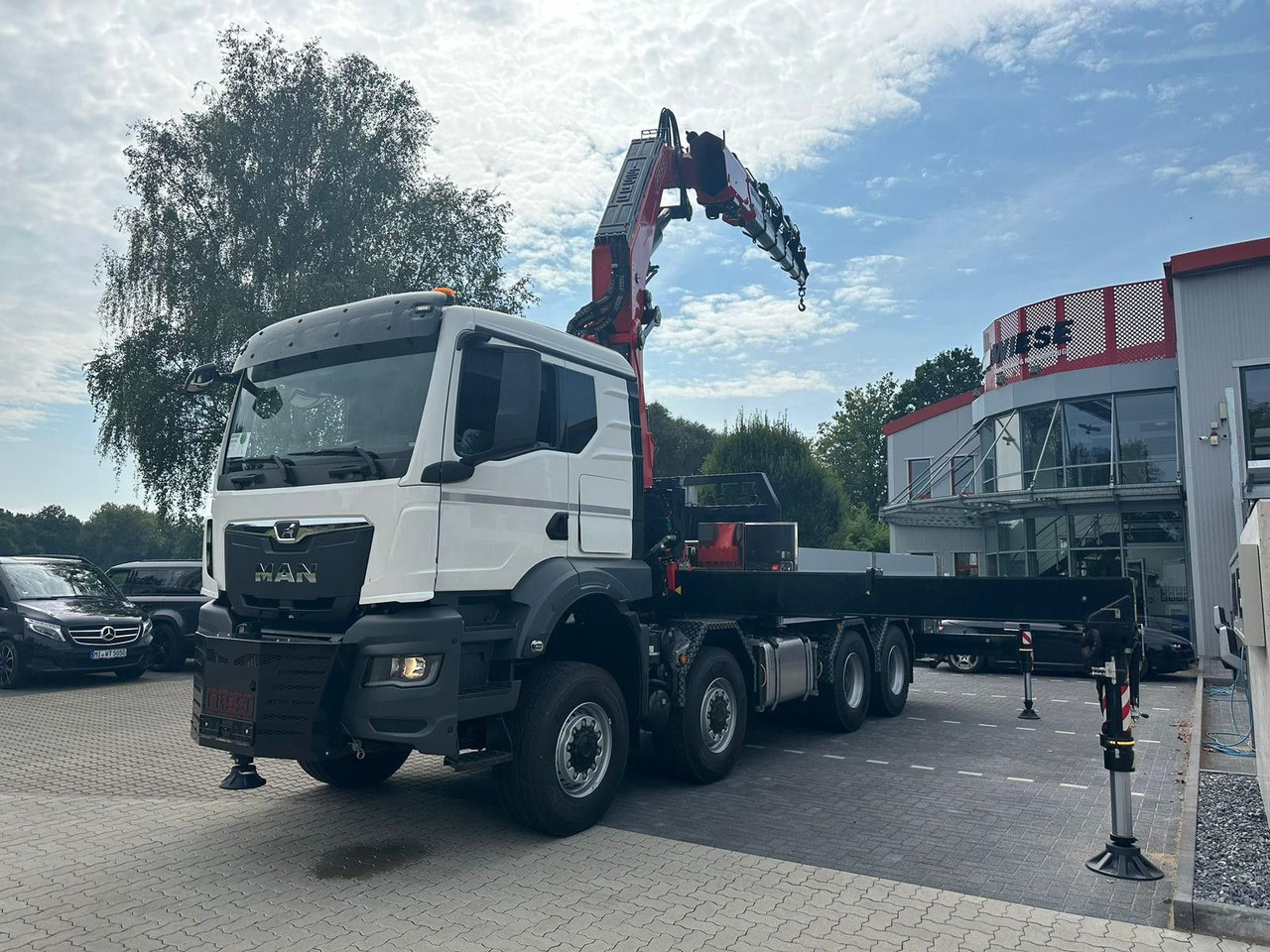 MAN TGS 41.520 8x8 mit Fassi Ladekran F710RA.2.26 - Camion grue: photos 2 MAN TGS 41.520 8x8 mit Fassi Ladekran F710RA.2.26 - Camion grue: photos 2