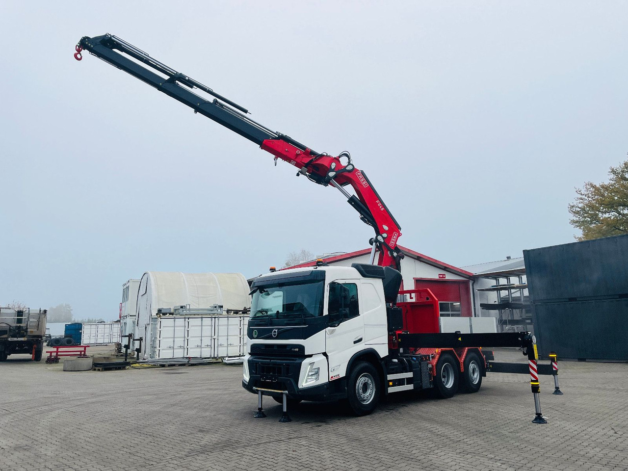 Volvo FMX 540 6x2 mit Kran Fassi F545.2.28 - Tracteur routier: photos 5 Volvo FMX 540 6x2 mit Kran Fassi F545.2.28 - Tracteur routier: photos 5