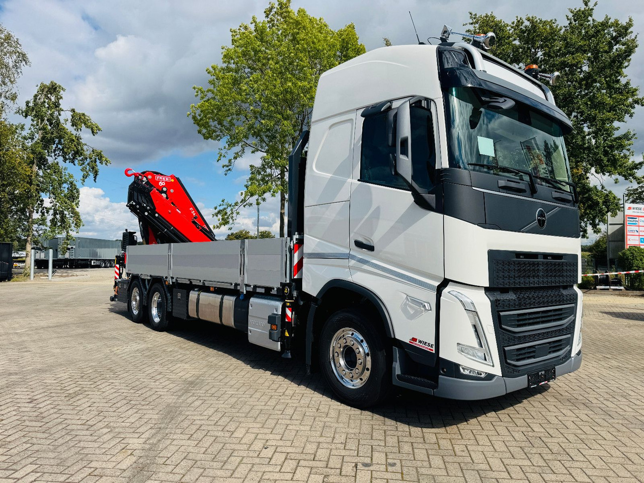 Volvo FH 540 6x2 Container Fassi F545 Heck - Camion plateau, Camion grue: photos 1 Volvo FH 540 6x2 Container Fassi F545 Heck - Camion plateau, Camion grue: photos 1