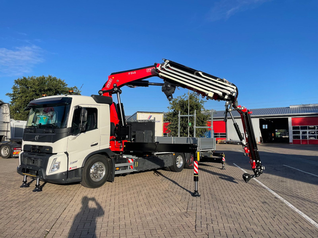 Volvo FMX 500 FASSI Ladekran F545 JIB & Winde Sofort - Camion grue: photos 2 Volvo FMX 500 FASSI Ladekran F545 JIB & Winde Sofort - Camion grue: photos 2