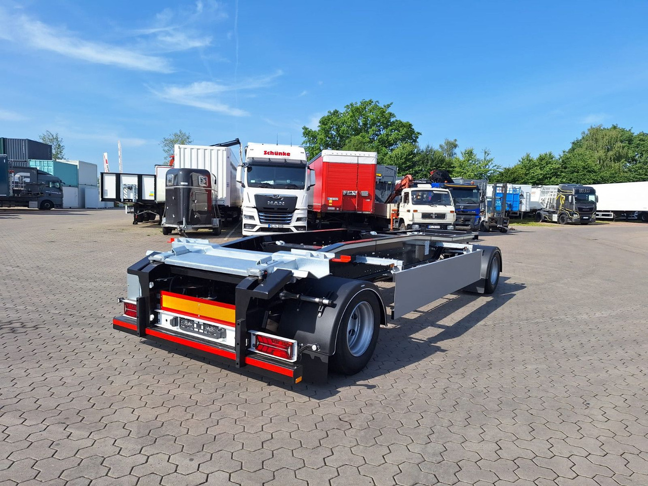 Wiese Abrollanhänger Schlittenanhänger - Remorque ampliroll/ Multibenne: photos 3 Wiese Abrollanhänger Schlittenanhänger - Remorque ampliroll/ Multibenne: photos 3