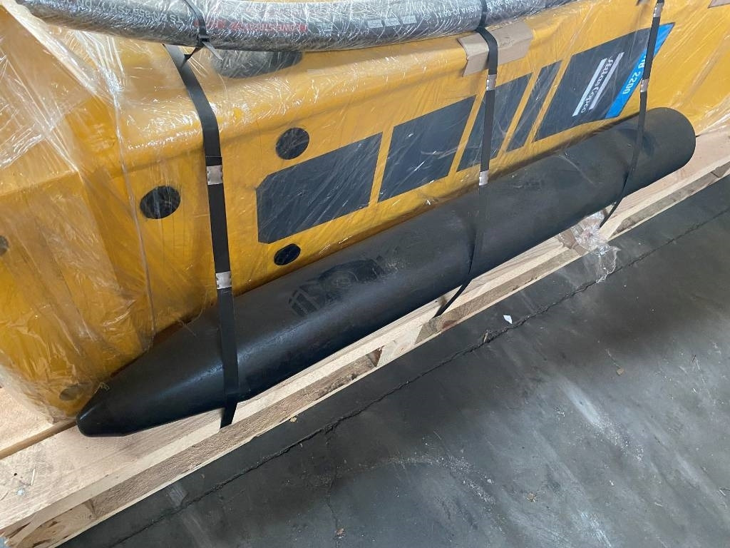 Atlas Copco HB 2200 TOOL/ Chisel/ Meissel - Marteau hydraulique pour Engins de chantier: photos 2 Atlas Copco HB 2200 TOOL/ Chisel/ Meissel - Marteau hydraulique pour Engins de chantier: photos 2
