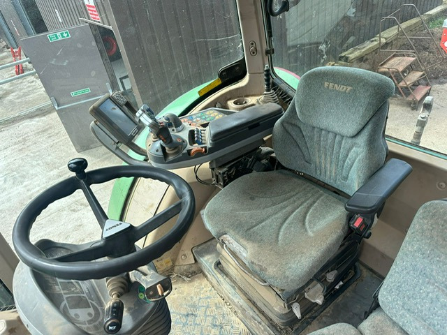 FENDT 724 Plus - Tracteur agricole: photos 5 FENDT 724 Plus - Tracteur agricole: photos 5