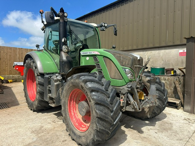 FENDT 724 Plus - Tracteur agricole: photos 4 FENDT 724 Plus - Tracteur agricole: photos 4