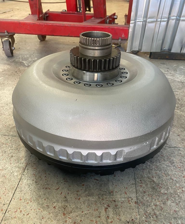 Volvo F12 VT2506 ,PT P2606 ( ) VOE11418972 Volvo VOLVO F12 FL12 FM9 FM12 11418972 articulated dump - Transmission pour Tombereau articulé: photos 3 Volvo F12 VT2506 ,PT P2606 ( ) VOE11418972 Volvo VOLVO F12 FL12 FM9 FM12 11418972 articulated dump - Transmission pour Tombereau articulé: photos 3