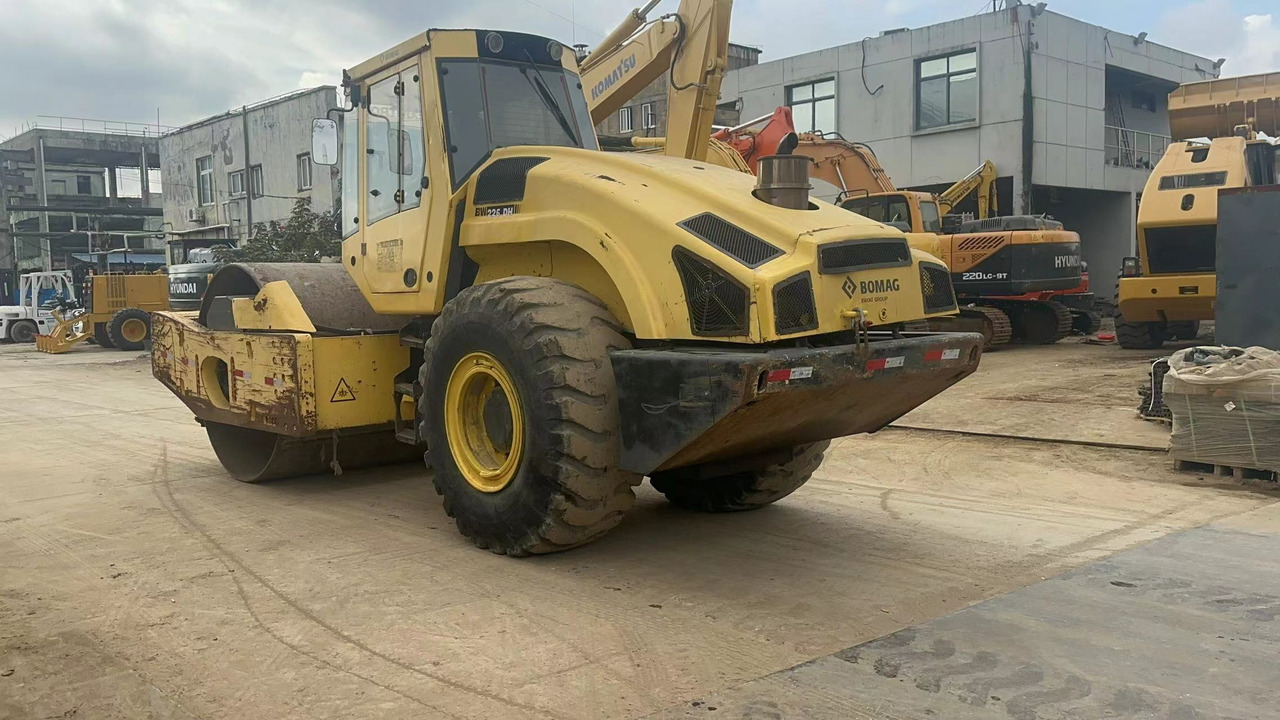 BOMAG BW226 - Compacteur: photos 1 BOMAG BW226 - Compacteur: photos 1