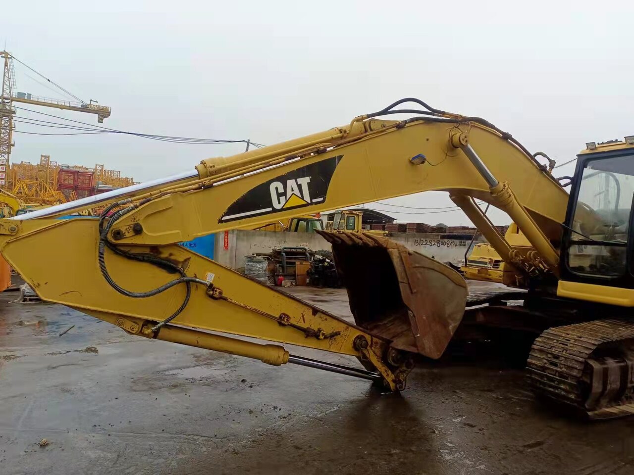 CATERPILLAR 325BL - Pelle sur chenille: photos 5 CATERPILLAR 325BL - Pelle sur chenille: photos 5