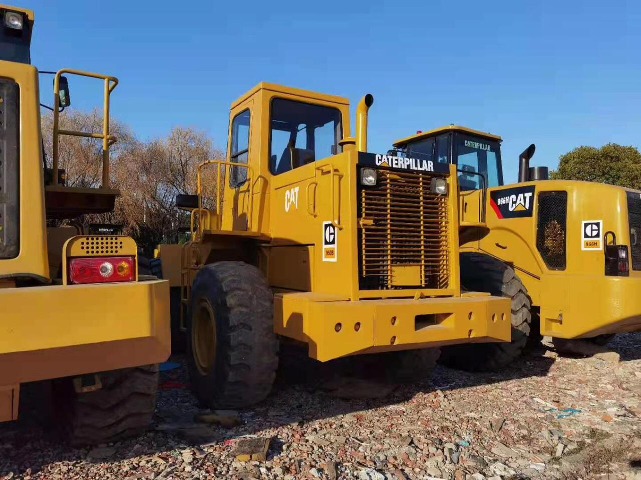 CATERPILLAR 950B - Chargeuse sur pneus: photos 5 CATERPILLAR 950B - Chargeuse sur pneus: photos 5