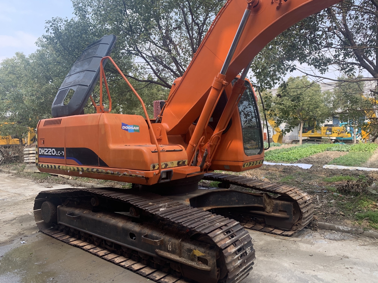 DOOSAN DH200LC-7 - Pelle sur chenille: photos 3 DOOSAN DH200LC-7 - Pelle sur chenille: photos 3