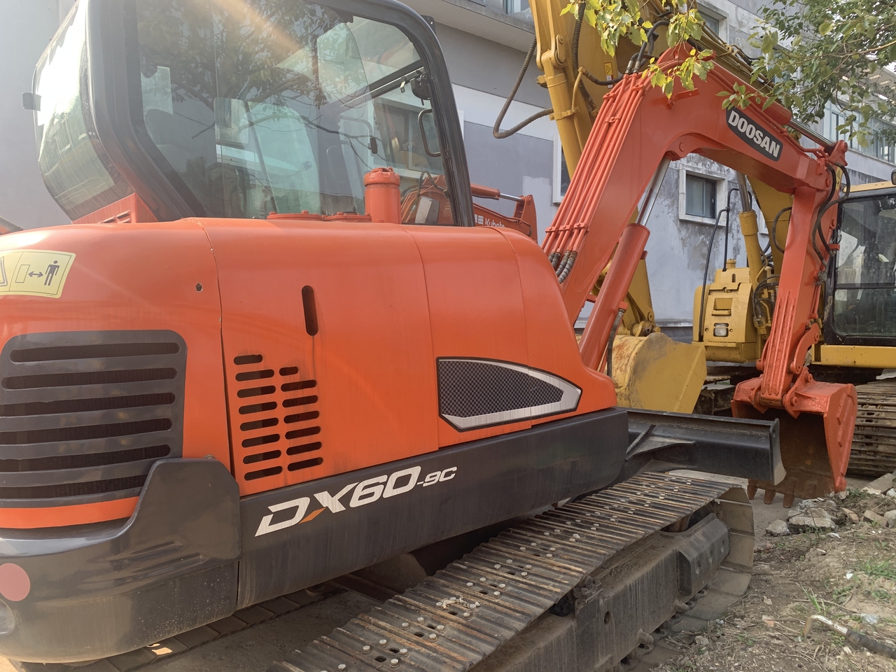 DOOSAN DX60-9 - Mini pelle: photos 3 DOOSAN DX60-9 - Mini pelle: photos 3