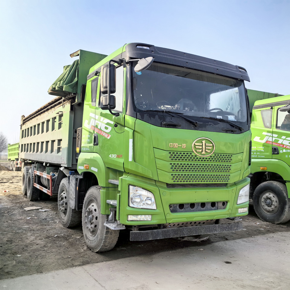 FAW Green 8x4 430hp-Tipper - Camion benne: photos 2 FAW Green 8x4 430hp-Tipper - Camion benne: photos 2