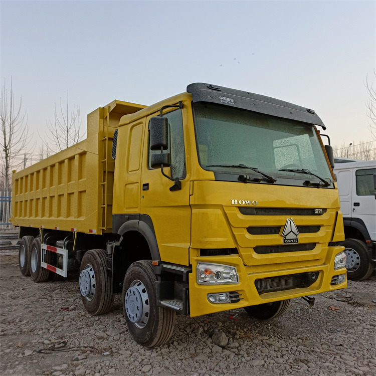 Camion benne HOWO HOWO 8x4 371-Yellow Tipper: photos 8