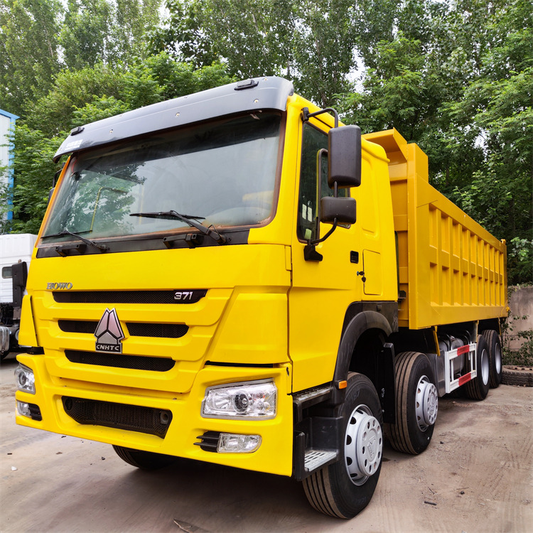 HOWO HOWO 8x4 371hp-Yellow - Camion benne: photos 2 HOWO HOWO 8x4 371hp-Yellow - Camion benne: photos 2