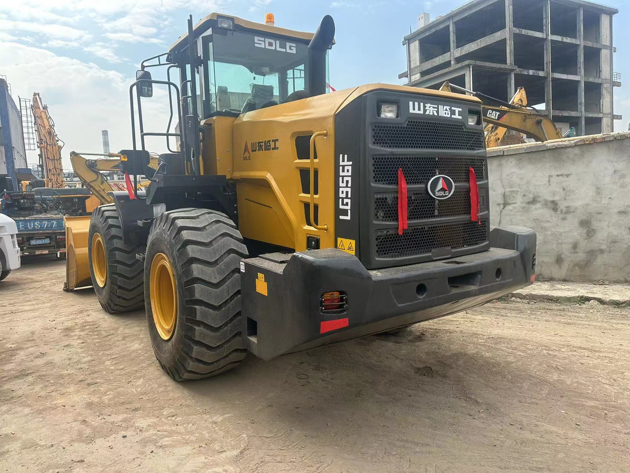 SDLG LG956F - Pelle sur chenille: photos 4 SDLG LG956F - Pelle sur chenille: photos 4