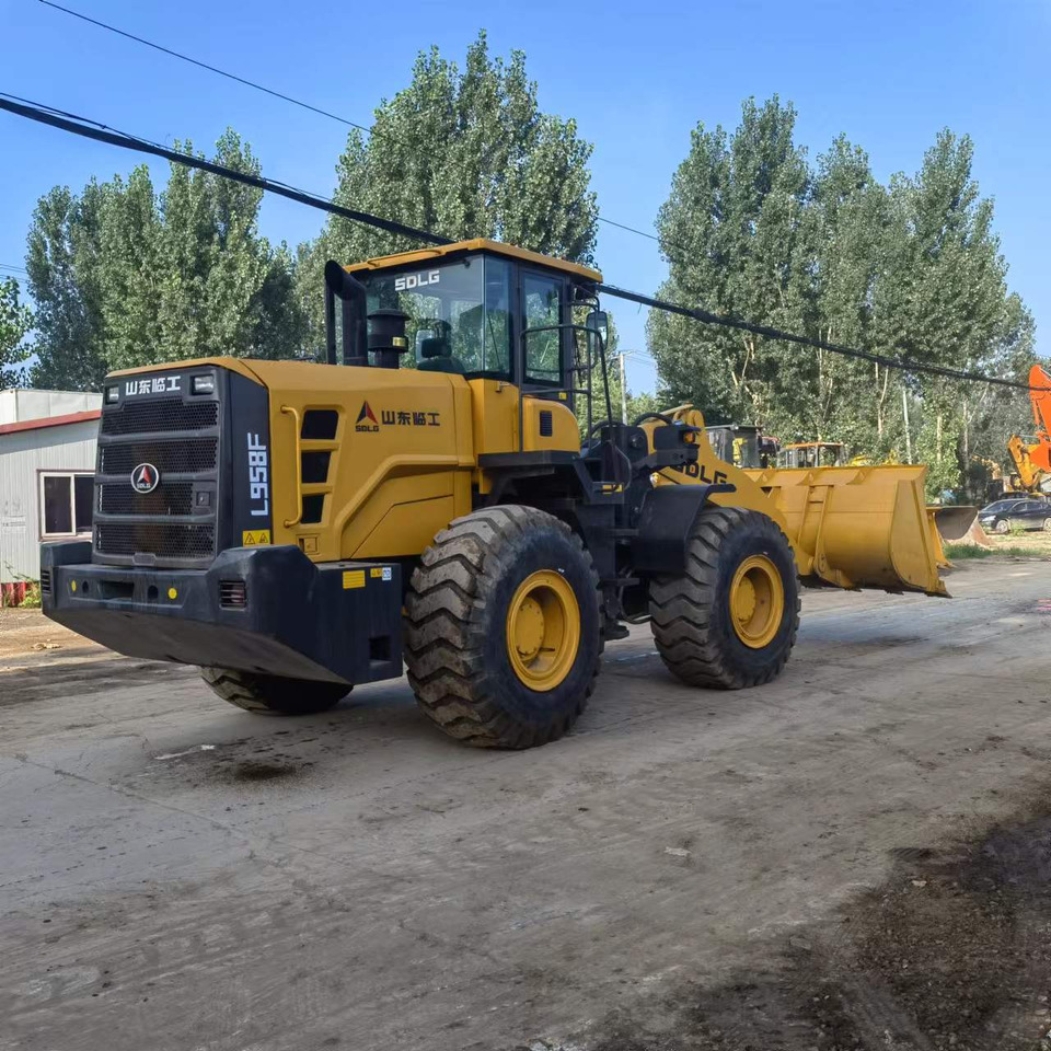 SDLG LG958F - Chargeuse sur pneus: photos 1 SDLG LG958F - Chargeuse sur pneus: photos 1