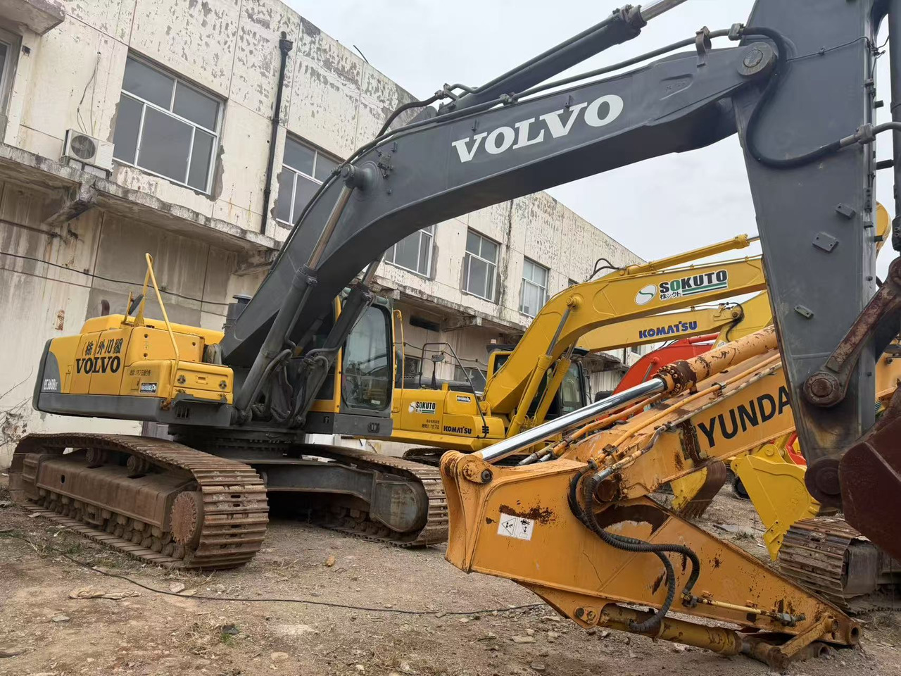 VOLVO EC360BLC - Pelle sur chenille: photos 1 VOLVO EC360BLC - Pelle sur chenille: photos 1