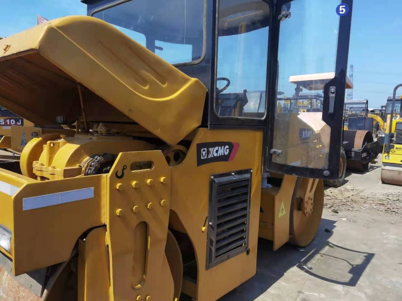 XCMG XS80J - Compacteur: photos 4 XCMG XS80J - Compacteur: photos 4