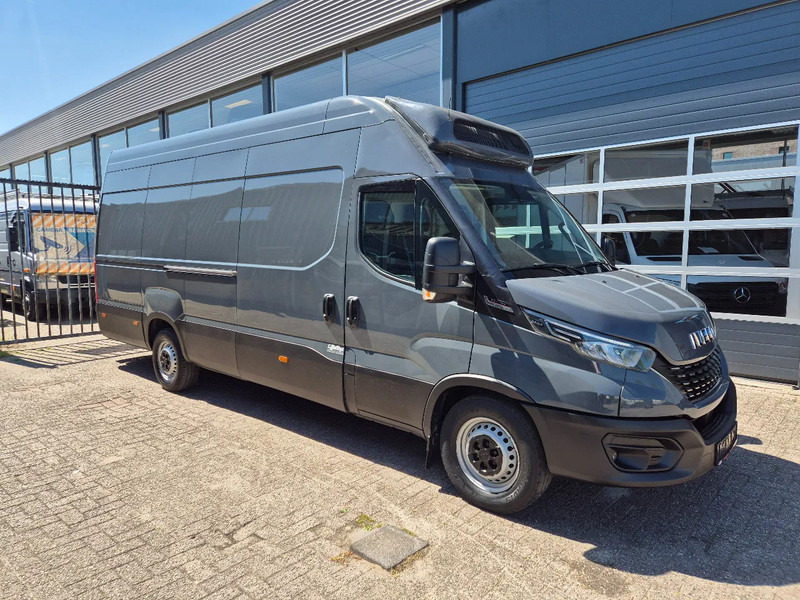 Iveco Daily 35S18 L4H3/ Fleischwagen/ Meattransport/ TK C 450 MAX/ Nr.2 - Utilitaire frigorifique: photos 1 Iveco Daily 35S18 L4H3/ Fleischwagen/ Meattransport/ TK C 450 MAX/ Nr.2 - Utilitaire frigorifique: photos 1