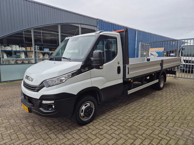 Iveco Daily 50C18 Pritsche 3.0D Euro 6 Hi-Matic GVW 3500 kg - Utilitaire plateau: photos 5 Iveco Daily 50C18 Pritsche 3.0D Euro 6 Hi-Matic GVW 3500 kg - Utilitaire plateau: photos 5