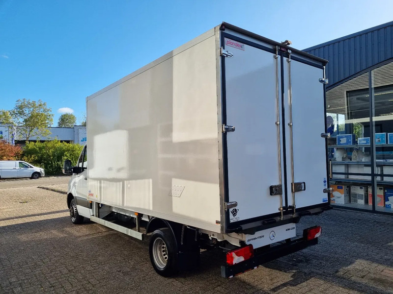 Mercedes-Benz Sprinter 516 CDI Kuhlkoffer/ Carrier/ 8 PALLETS/ EURO 6D - Utilitaire frigorifique: photos 5 Mercedes-Benz Sprinter 516 CDI Kuhlkoffer/ Carrier/ 8 PALLETS/ EURO 6D - Utilitaire frigorifique: photos 5
