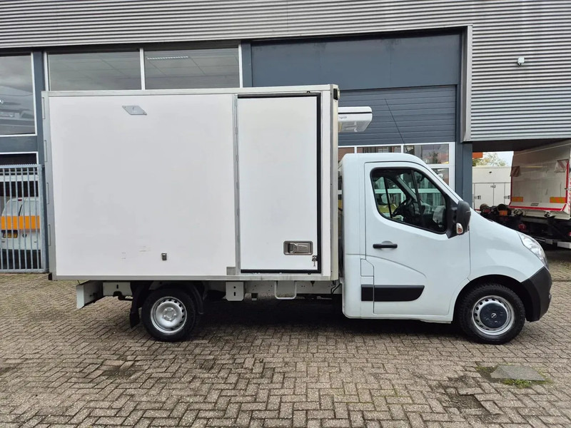 Opel Movano 2.3 CDTI Kuhlkoffer Carrier Viento 350 Euro 5B - Utilitaire frigorifique: photos 2 Opel Movano 2.3 CDTI Kuhlkoffer Carrier Viento 350 Euro 5B - Utilitaire frigorifique: photos 2