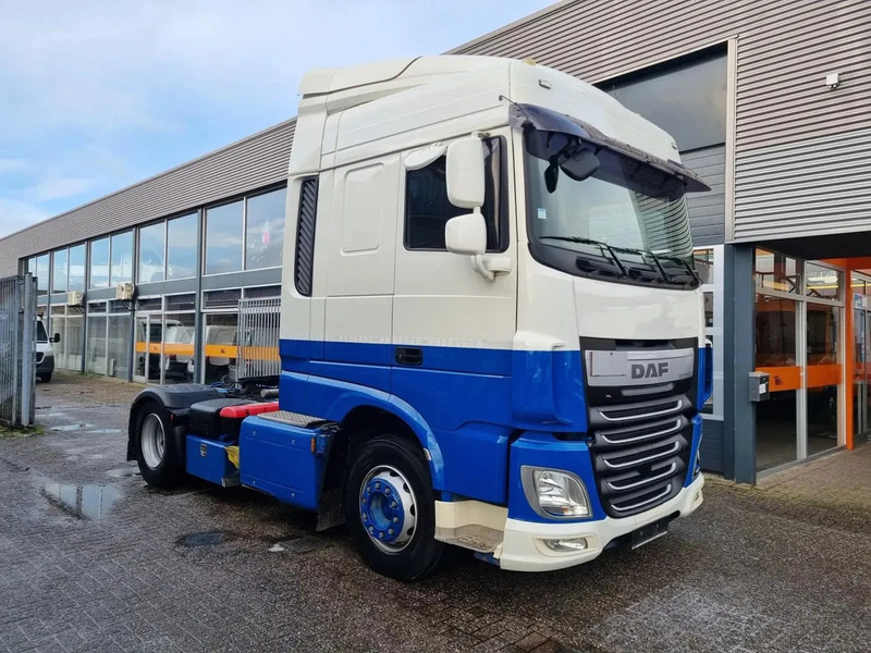 DAF XF 106.440 EURO 6/ Intarder/ Webasto/ ADR / Klima - Tracteur routier: photos 1 DAF XF 106.440 EURO 6/ Intarder/ Webasto/ ADR / Klima - Tracteur routier: photos 1