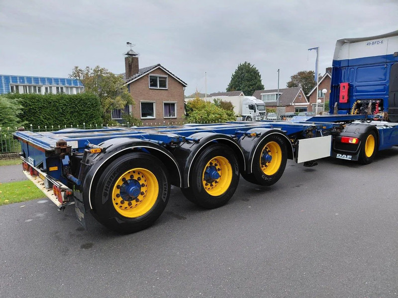 D-Tec FT-43-03V - Semi-remorque porte-conteneur/ Caisse mobile: photos 3 D-Tec FT-43-03V - Semi-remorque porte-conteneur/ Caisse mobile: photos 3