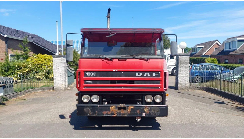 DAF 1900 4X2 HOLLAND TUCK FULL STEEL SUSPENSION MANUAL GEARBOX - Châssis cabine: photos 2 DAF 1900 4X2 HOLLAND TUCK FULL STEEL SUSPENSION MANUAL GEARBOX - Châssis cabine: photos 2