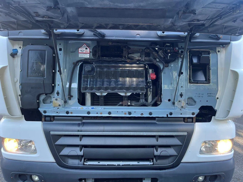 DAF 85.360 8X2 SINGLE CAB CHASSIS - Châssis cabine: photos 3 DAF 85.360 8X2 SINGLE CAB CHASSIS - Châssis cabine: photos 3
