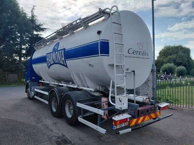 Renault Premium 300 6x2 Silo !!! MECHANIC INJECTORS AND FUEL PUMP !!! - Camion citerne: photos 3 Renault Premium 300 6x2 Silo !!! MECHANIC INJECTORS AND FUEL PUMP !!! - Camion citerne: photos 3