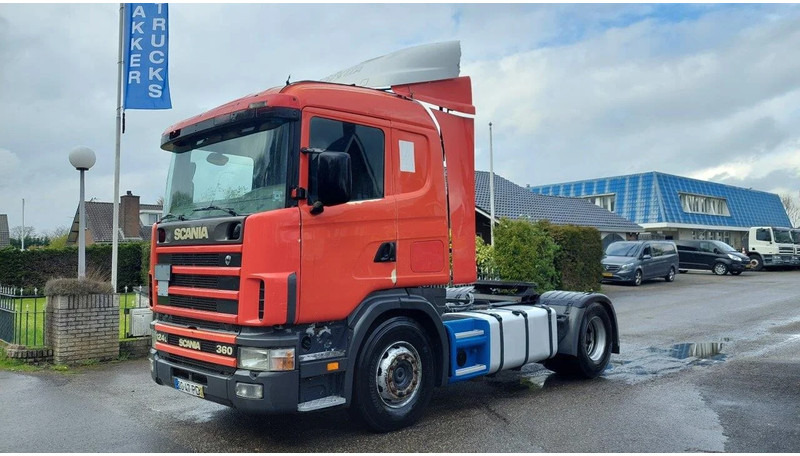 Scania R124-360 360 MANUAL GEARBOX RETARDER HYDRAULIC PTO - Tracteur routier: photos 1 Scania R124-360 360 MANUAL GEARBOX RETARDER HYDRAULIC PTO - Tracteur routier: photos 1