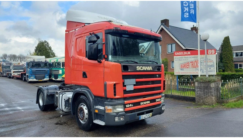 Scania R124-360 360 MANUAL GEARBOX RETARDER HYDRAULIC PTO - Tracteur routier: photos 3 Scania R124-360 360 MANUAL GEARBOX RETARDER HYDRAULIC PTO - Tracteur routier: photos 3