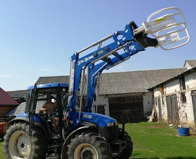 Metal-Technik Frontlader MT-02/ Front loader/ Ładowacz TUR - Chargeur frontal pour tracteur pour Tracteur agricole: photos 1 Metal-Technik Frontlader MT-02/ Front loader/ Ładowacz TUR - Chargeur frontal pour tracteur pour Tracteur agricole: photos 1