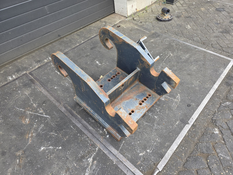 Adaptor plate cw55s verachtert kopplaat cw55s verachtert eurosteel - Attache rapide pour Engins de chantier: photos 2 Adaptor plate cw55s verachtert kopplaat cw55s verachtert eurosteel - Attache rapide pour Engins de chantier: photos 2