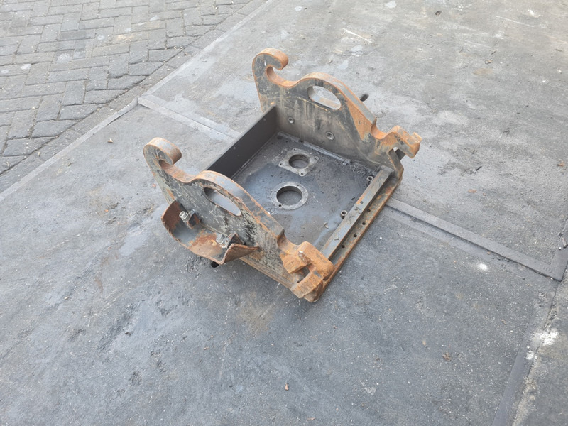 Kopplaat cw30 cw 40 zijtveld zijtveld s1202 kopplaat - Attache rapide pour Engins de chantier: photos 4 Kopplaat cw30 cw 40 zijtveld zijtveld s1202 kopplaat - Attache rapide pour Engins de chantier: photos 4