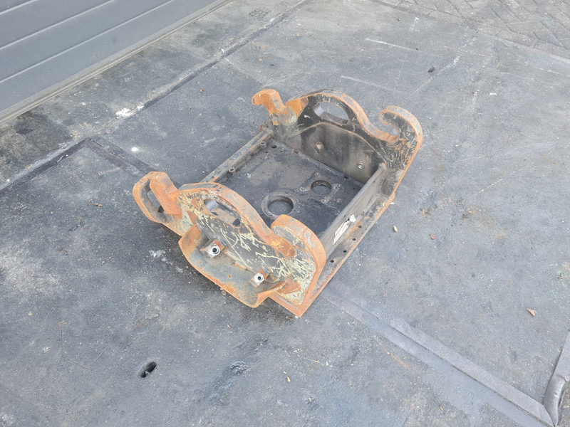 Kopplaat cw30 cw 40 zijtveld zijtveld s1202 kopplaat - Attache rapide pour Engins de chantier: photos 2 Kopplaat cw30 cw 40 zijtveld zijtveld s1202 kopplaat - Attache rapide pour Engins de chantier: photos 2