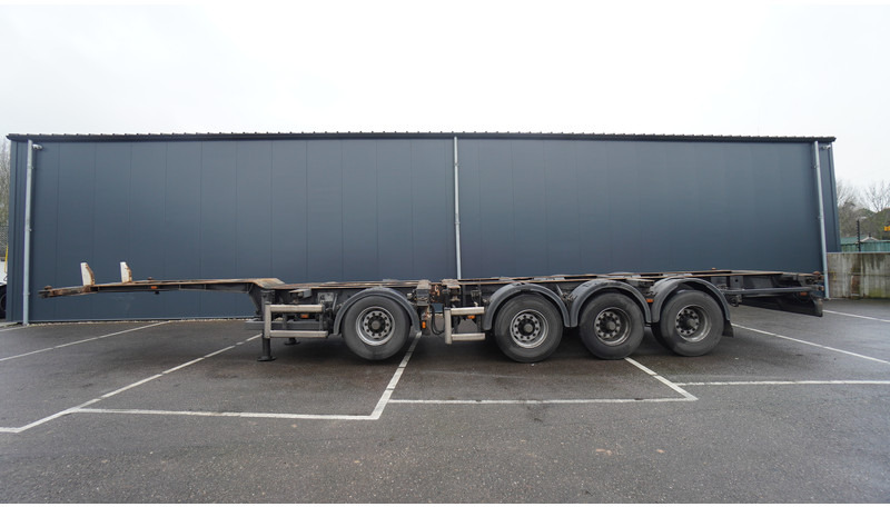 Floor 4 AXLE BREAKER CONTAINER TRAILER - Semi-remorque porte-conteneur/ Caisse mobile: photos 1 Floor 4 AXLE BREAKER CONTAINER TRAILER - Semi-remorque porte-conteneur/ Caisse mobile: photos 1