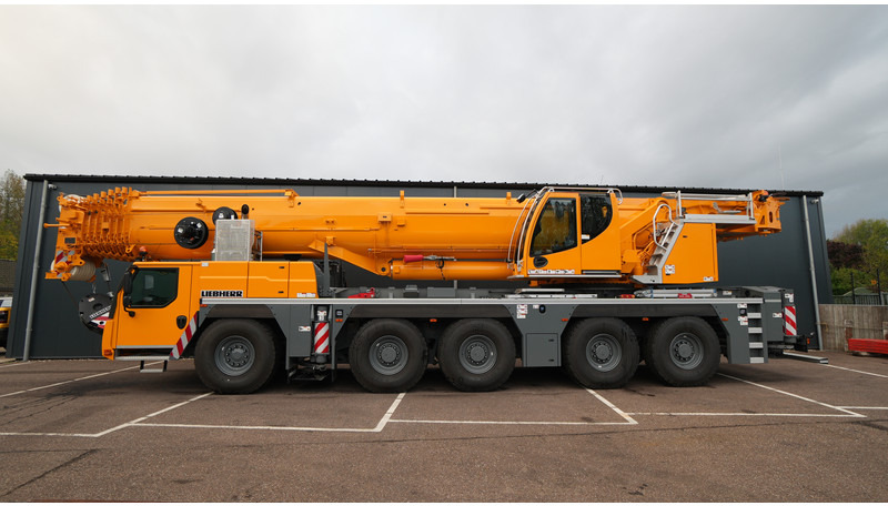 Liebherr LTM 1230-5.1 WITH JIB AVAILABLE FOR RENTAL - Camion grue: photos 1 Liebherr LTM 1230-5.1 WITH JIB AVAILABLE FOR RENTAL - Camion grue: photos 1