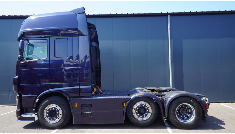 Tracteur routier DAF XF510 FTG 6X2 SSC: photos 1
