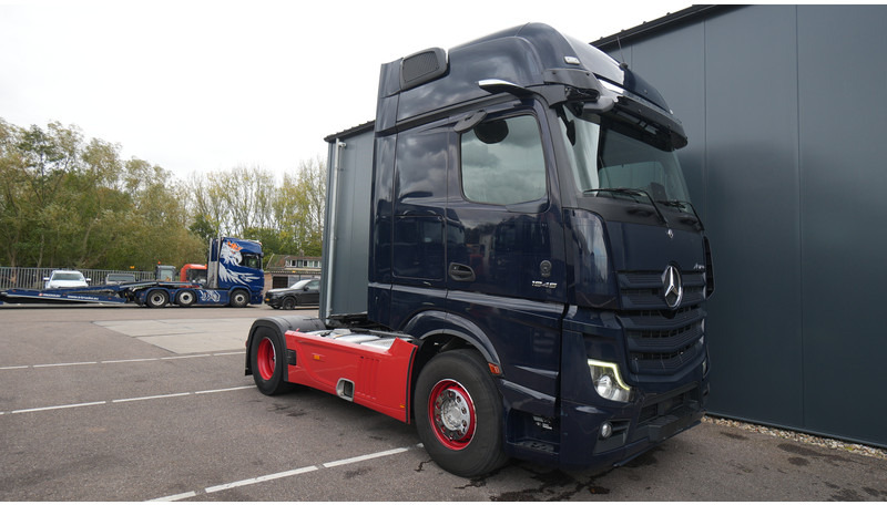 Mercedes-Benz ACTROS 1945 GIGASPACE 727.600KM - Tracteur routier: photos 4 Mercedes-Benz ACTROS 1945 GIGASPACE 727.600KM - Tracteur routier: photos 4